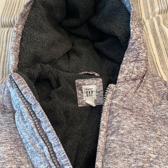 Baby GAP Snowsuit - Picture 2 of 8